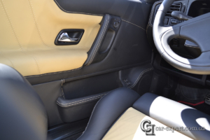 Перетяжка салона кожей VW Corrado фото2