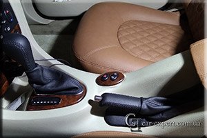 Перетяжка салона Rover 75
