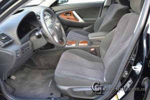 Перетяжка салона camry 40