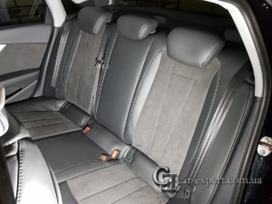 Перетяжка салона кожей и алькантарой Audi A4 b9 фото5