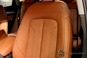 перетяжка салона кожей Audi q5 - 1