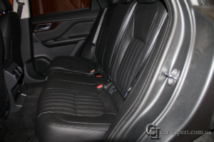 перетяжка салона кожей f-pace - 3