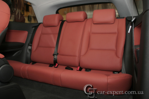 Перетяжка салона Audi A3 кожей wollsdorf