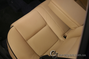 Перетяжка салона Audi A4