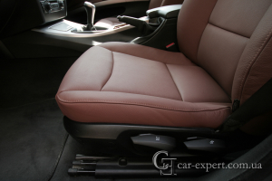 Перетяжка сидений BMW E90