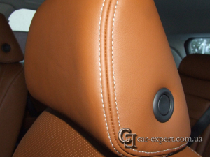 Перетяжка подголовника кожей Volkswagen Touareg