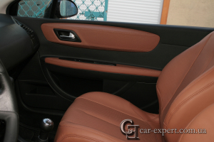 Перетяжка салона кожей Citroen C4 Picasso