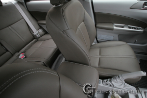 Перетяжка салона кожей Subaru Forester