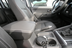 Перетяжка салона Volkswagen Amarok