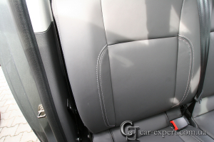 Перетяжка кожей сидений Volkswagen Amarok