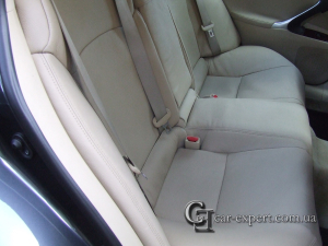 Перетяжка салона lexus is 250 кожей