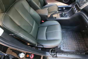 Перетяжка салона Mazda 6