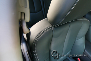 Перетяжка сидений Mazda 6