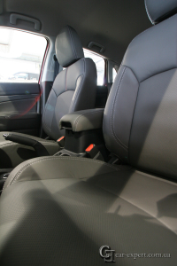 Перетяжка салона кожей Mitsubishi ASX