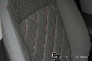 Отделка салона ромбиком Nissan Qashqai