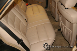 Реставрация салона Mercedes W126